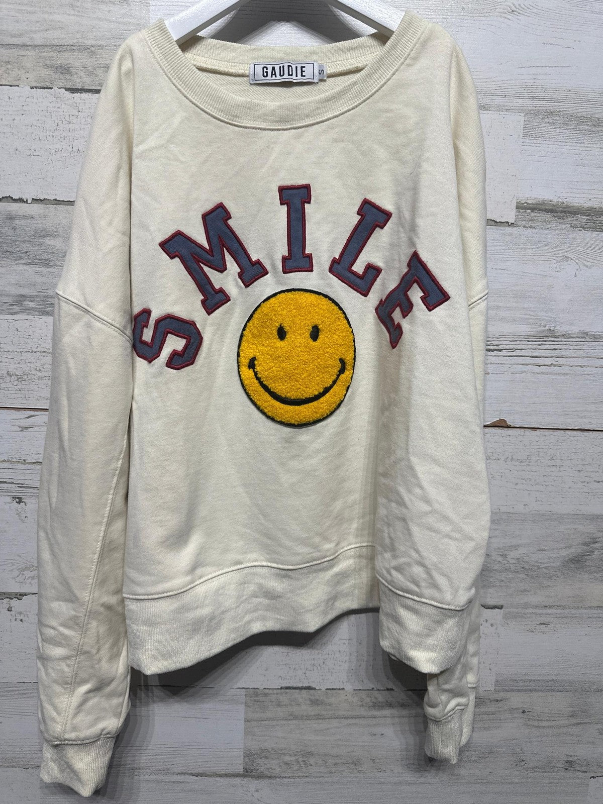 Gaudie Sweatshirt Women Small Cream Smile Graphic Smiley Face Pullover0