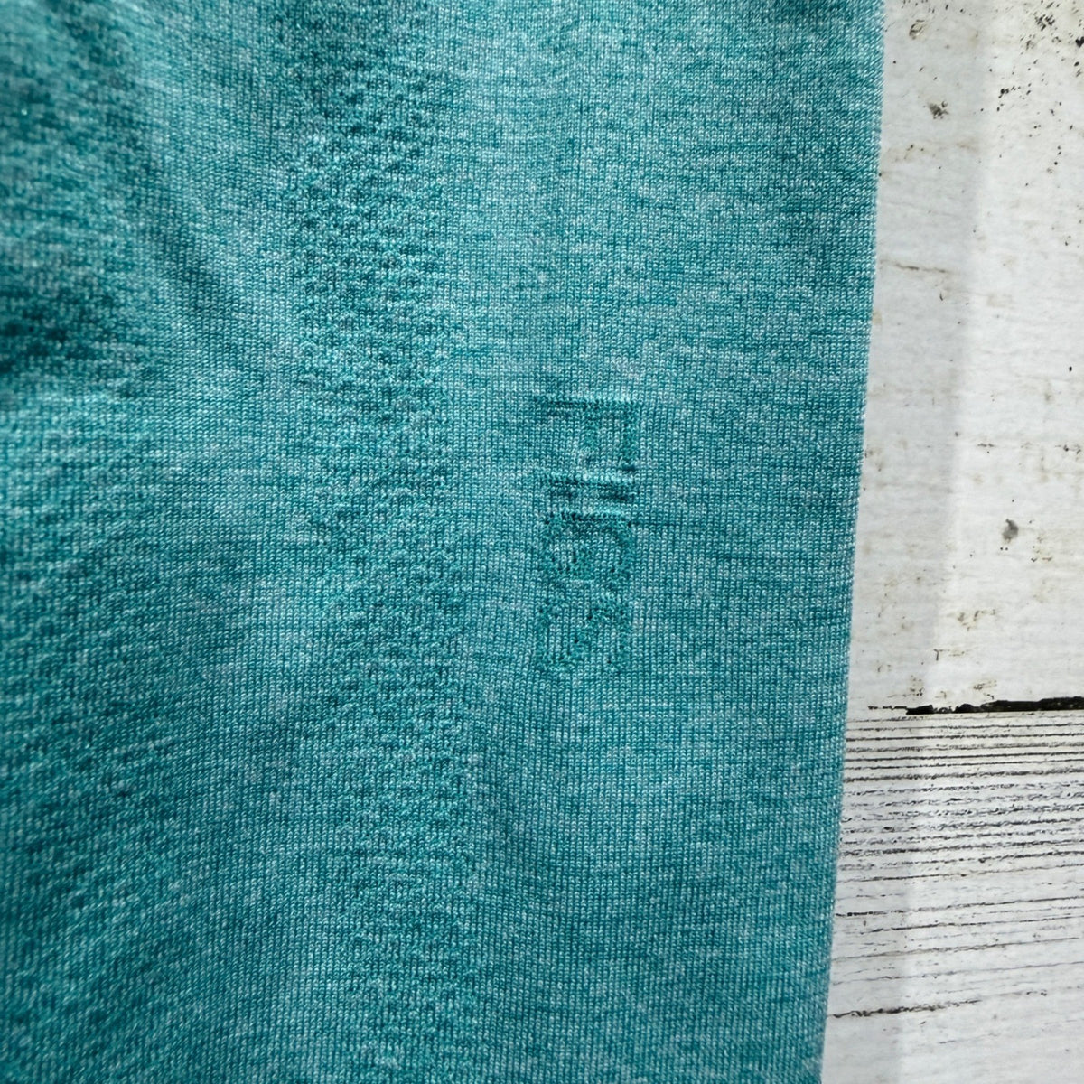 FIGS Threads for Threads Seamless Underscrub Top Women XS Teal Heather W22KW10102
