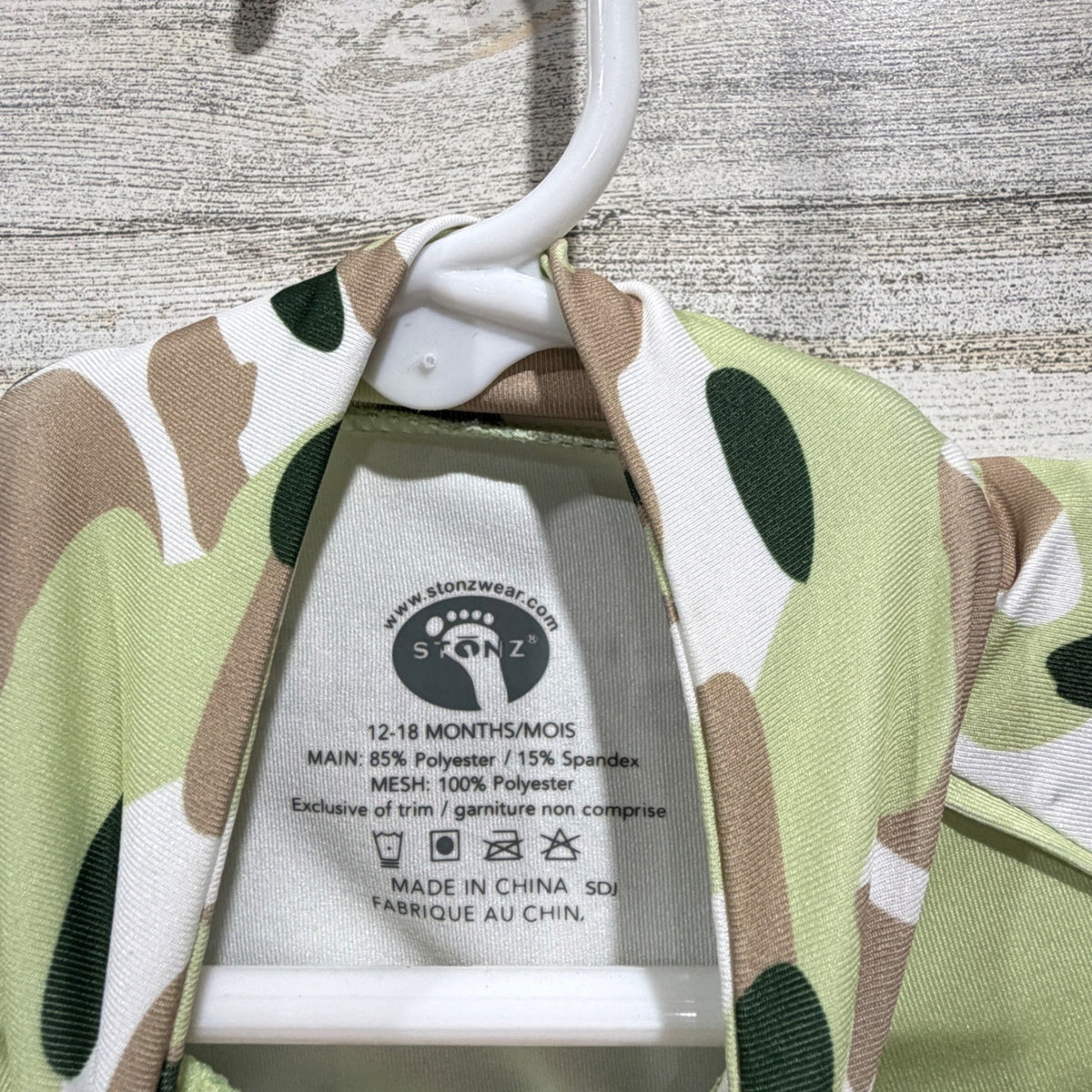 Stonz Sun Suit Infant 12-18M Camo Green UPF 50 Rash Guard NWT *Flawed*3