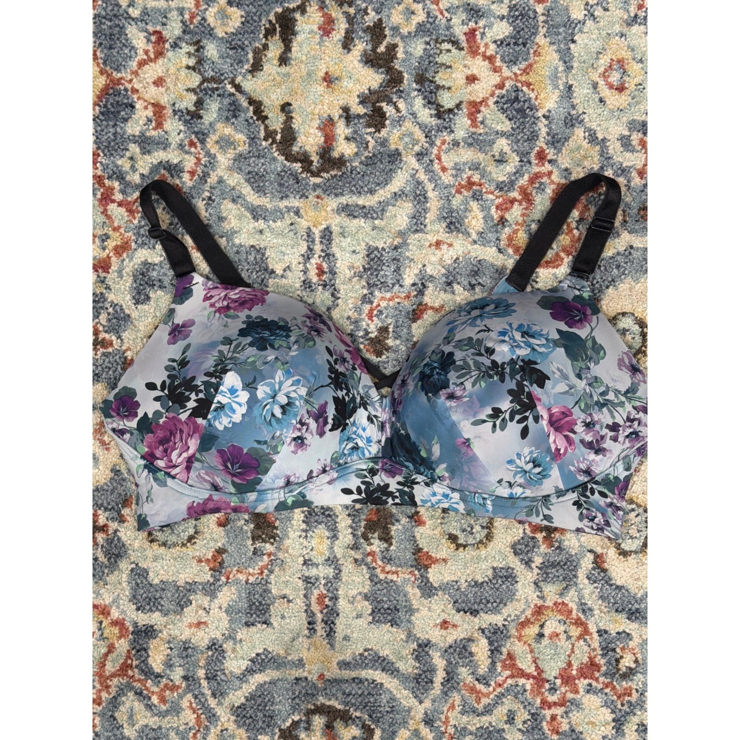 Torrid Floral Smoothing Bra Women 42DD Purple Blue Underwire Romantic0
