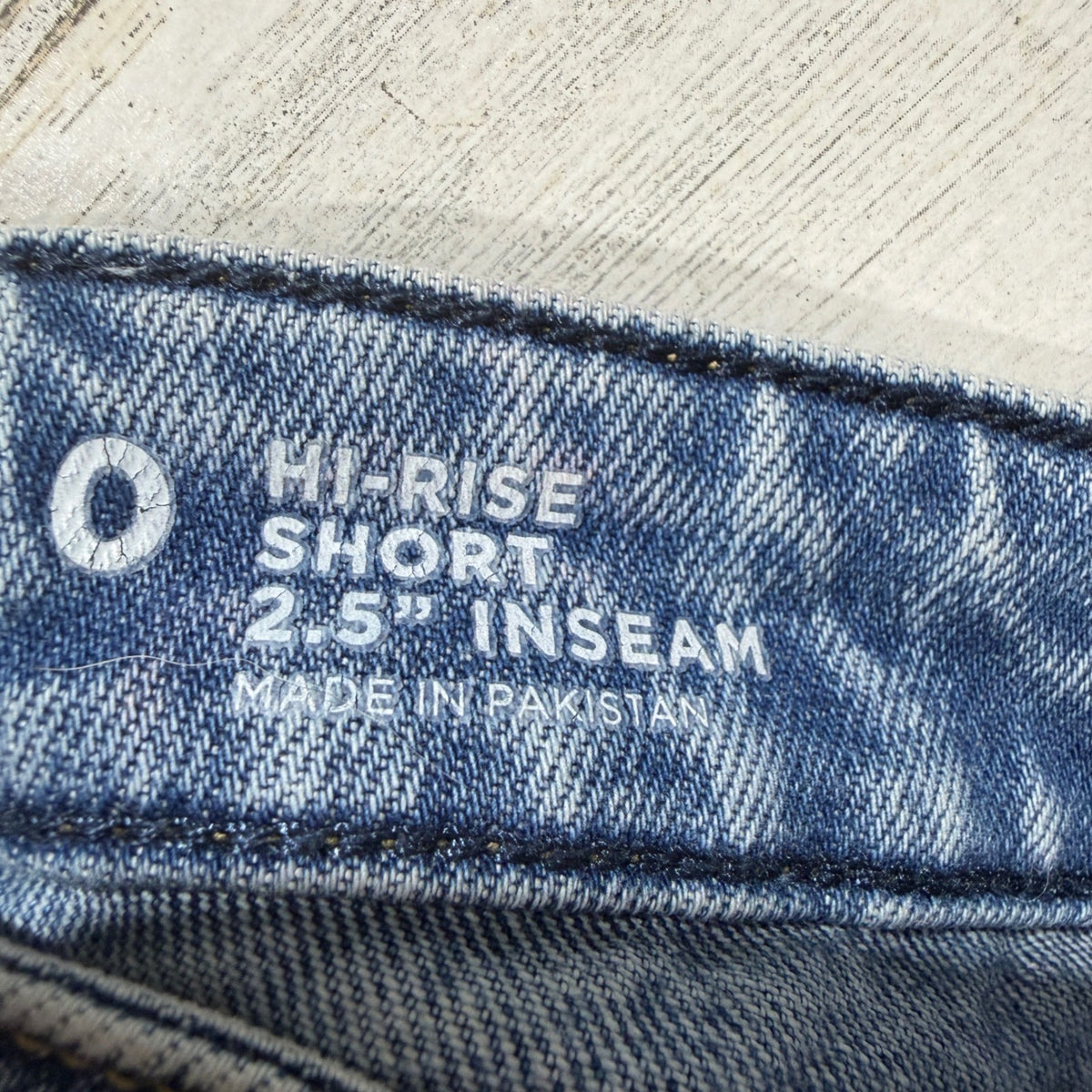 Arizona Jean Co Denim Shorts Women 0 Blue Distressed Hi-Rise Festival EUC2
