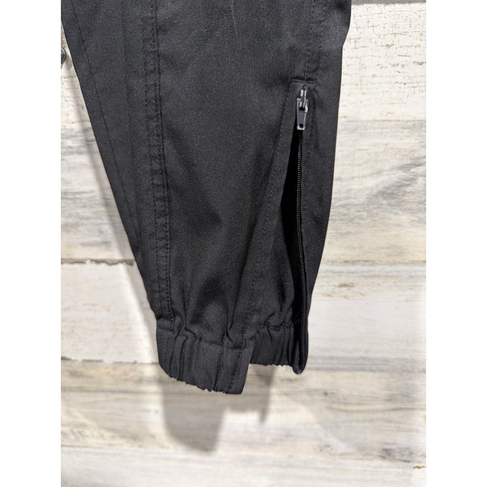 Old Navy Jogger Pants Women Medium Black High Waisted Tech Stretch EUC2
