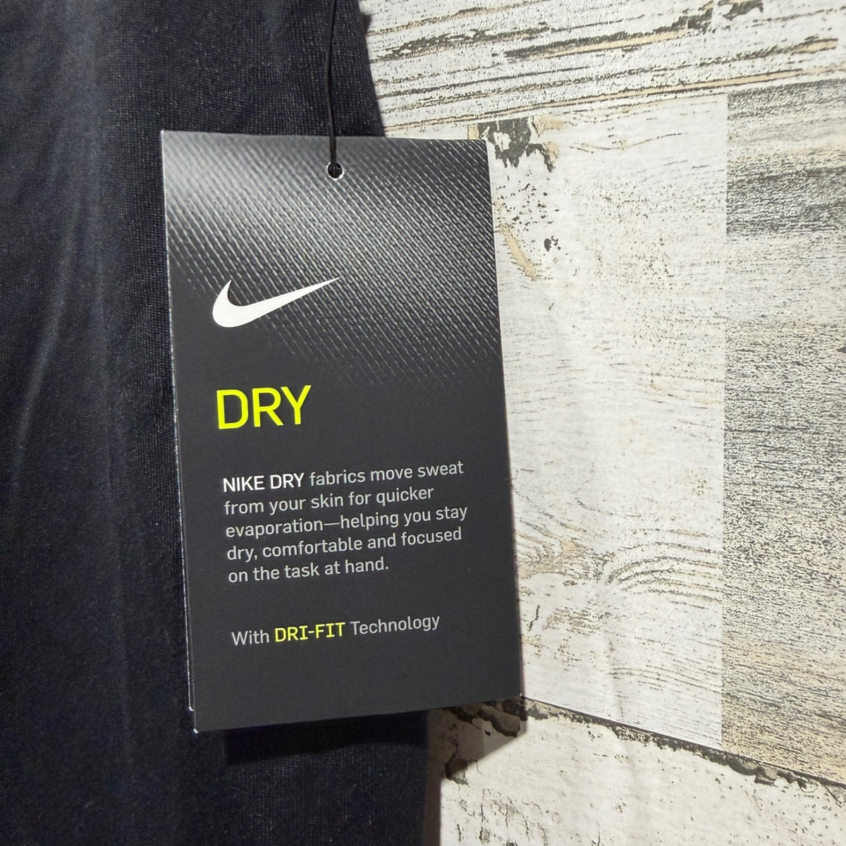 Nike Dry Just Do It Strappy Tank Top Women Medium Black Polyester Activewear NWT1