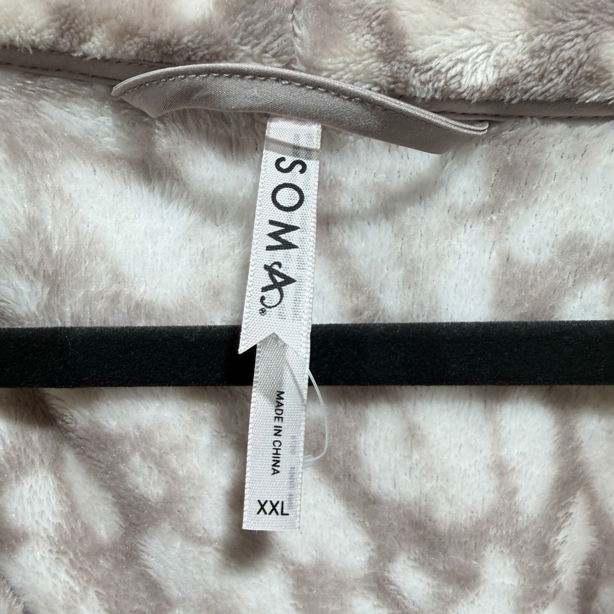 Soma Plush Robe Women XXL Tan Snow Leopard Animal Print Loungewear EUC1