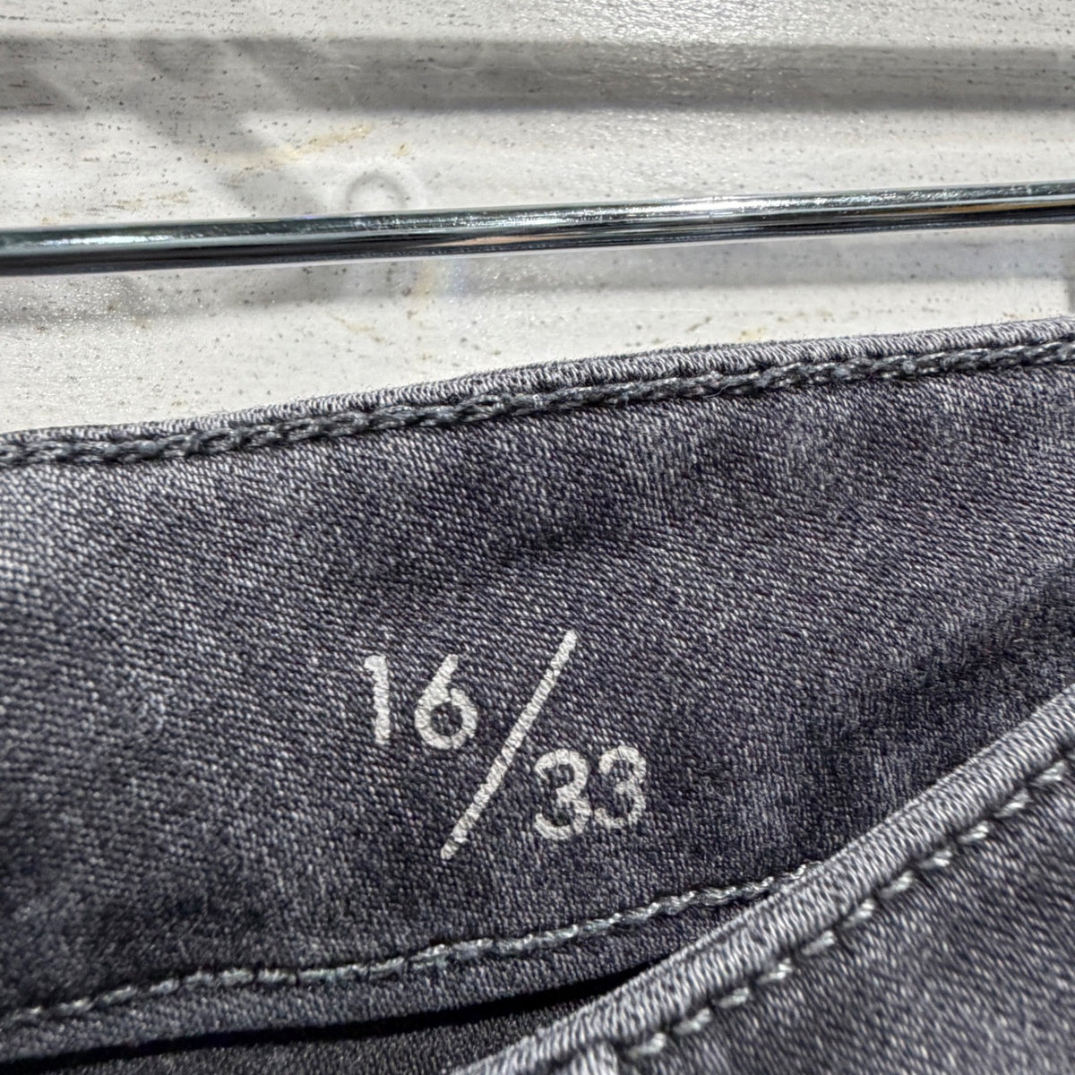 Liverpool The Skinny Jeans Women 16 Black Cotton Blend Faded Denim Casual2