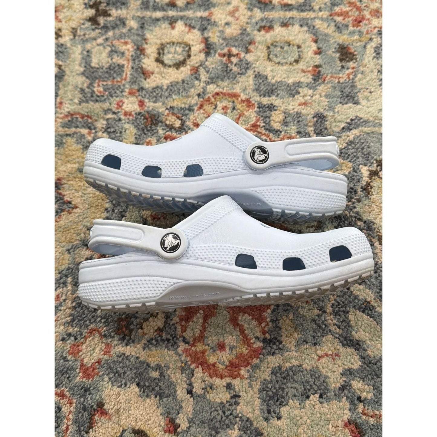 Crocs Classic Clog Women 6 / Mens 4 Light Blue Slip On Comfort Gorpcore EUC0
