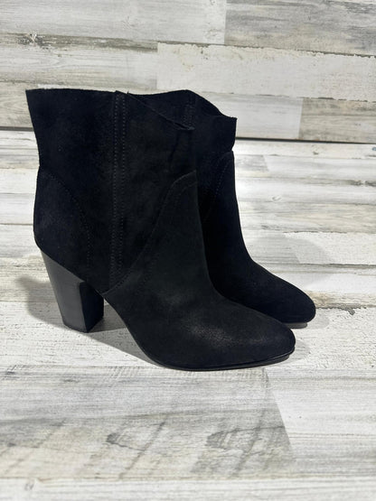Vince Camuto Ankle Boots Womens 9M Black Suede Pointed Toe Block Heel EUC0