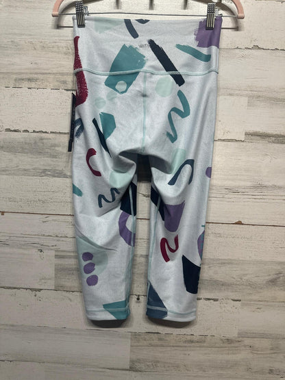 Women's Size Medium WITH Peloton Modern High Waisted Capri Leggings NWT5