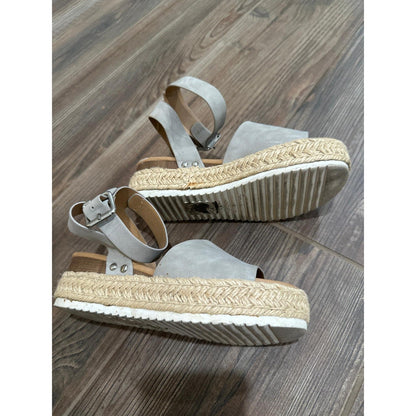 Soda Espadrille Platform Sandals Women Size 8 Grey Chunky Platform Wedge4