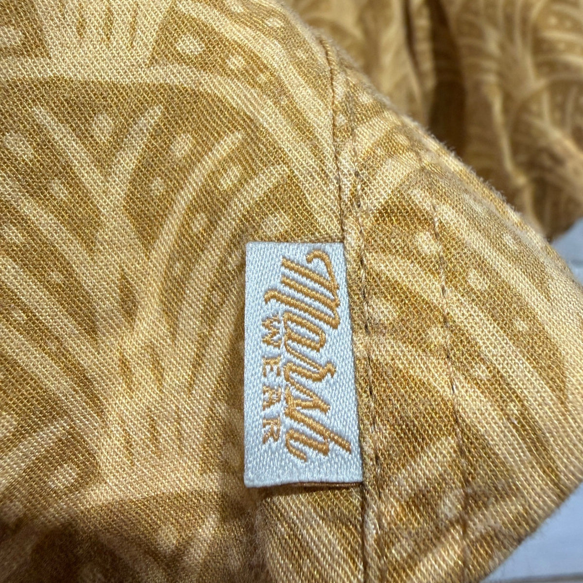 Marsh Wear MWW1021 Button Down Shirt Men XL Gold Lyocell Geometric Coastal EUC3