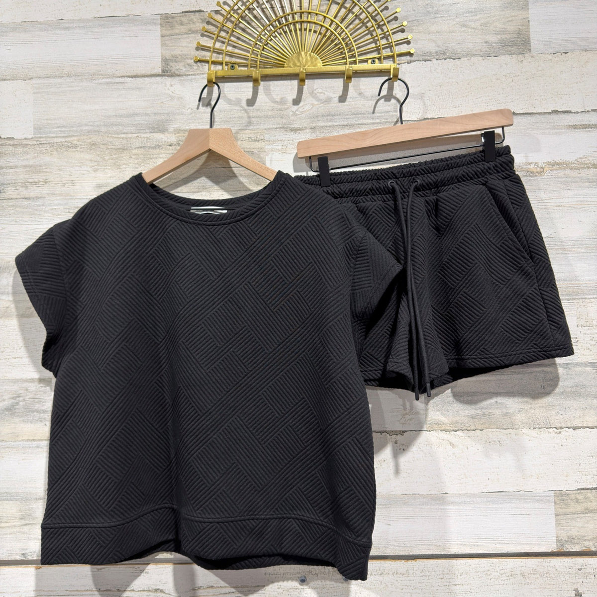 See and Be Seen Quilted Textured Set Women Size M Black Polyester Rayon Modern0