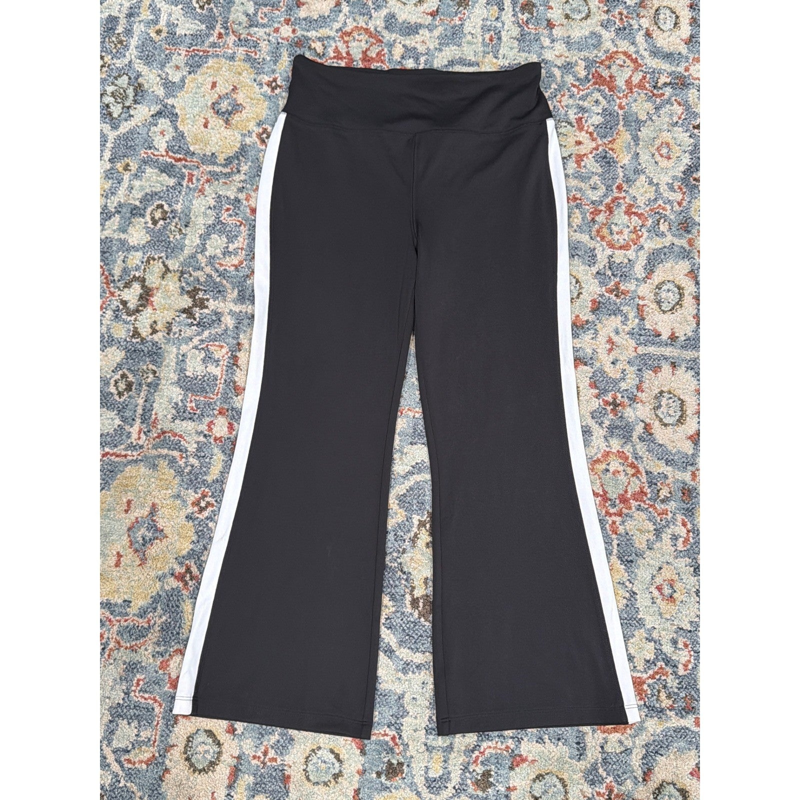 Lou & Grey Bootcut Cropped Active Pants Women Large Black Side Stripe Athleisure0