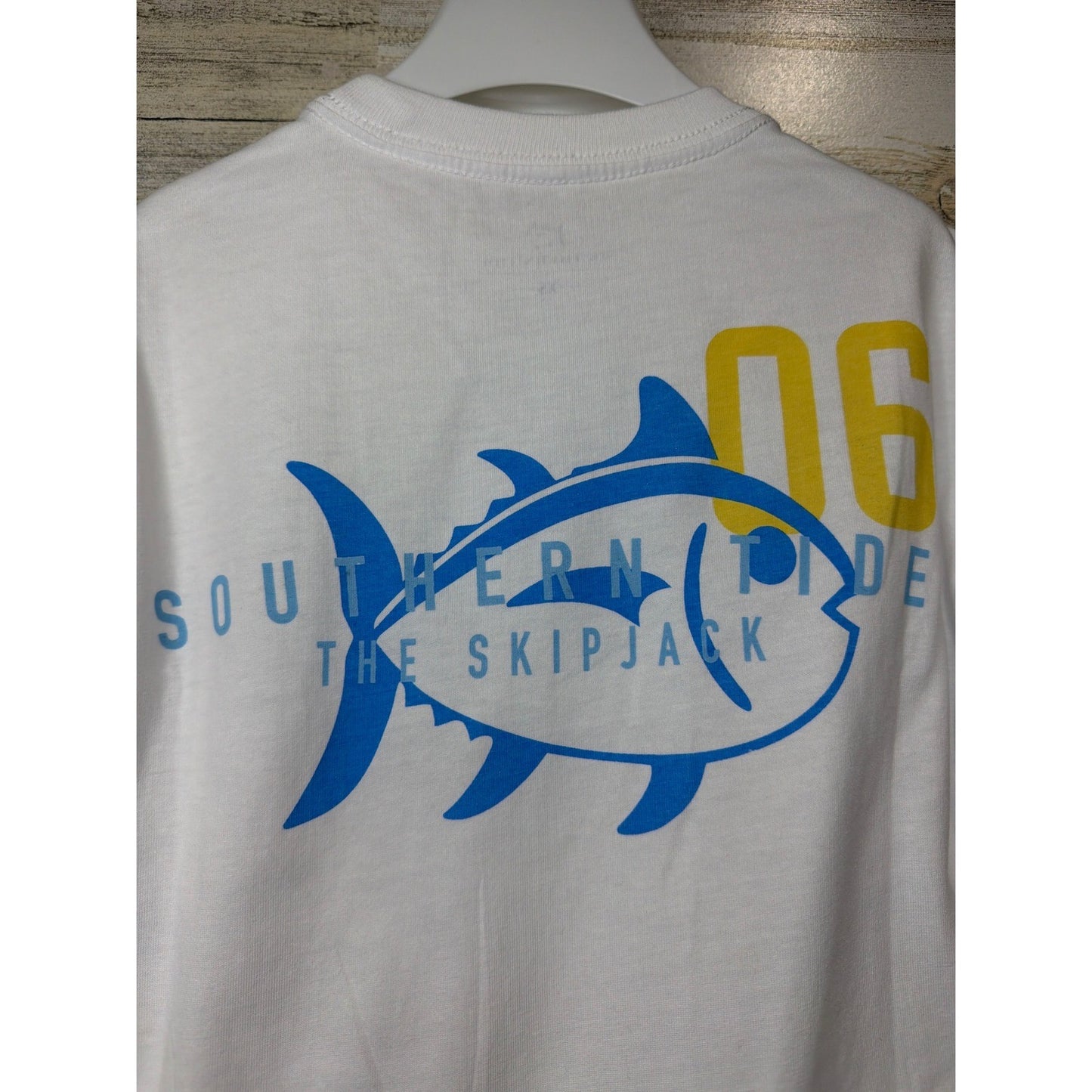 Southern Tide Skipjack T-Shirt Boys XS 4-5 White Graphic Tee Preppy EUC4