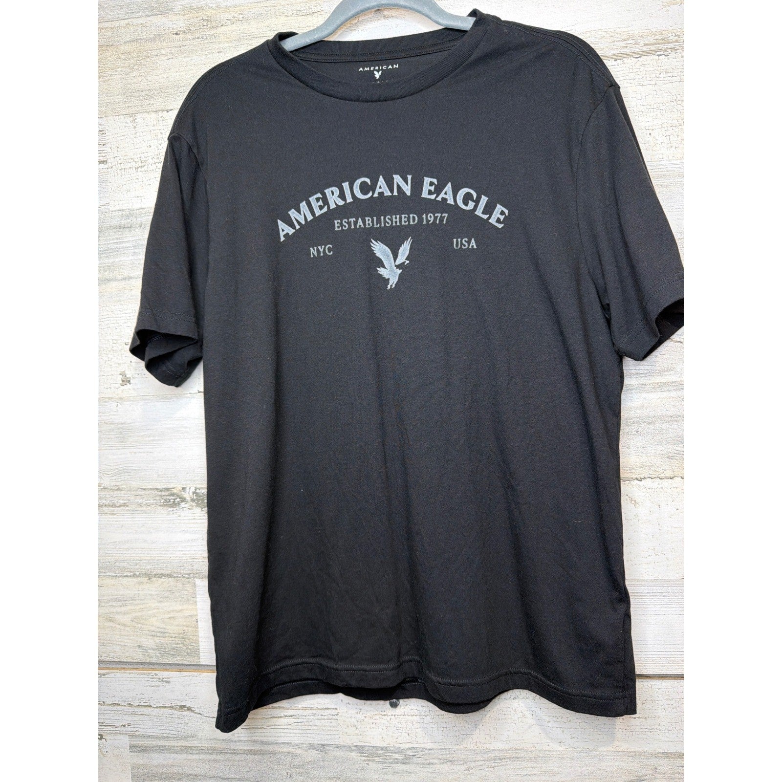American Eagle T-Shirt Men Medium Black Graphic Logo Super Soft EUC0