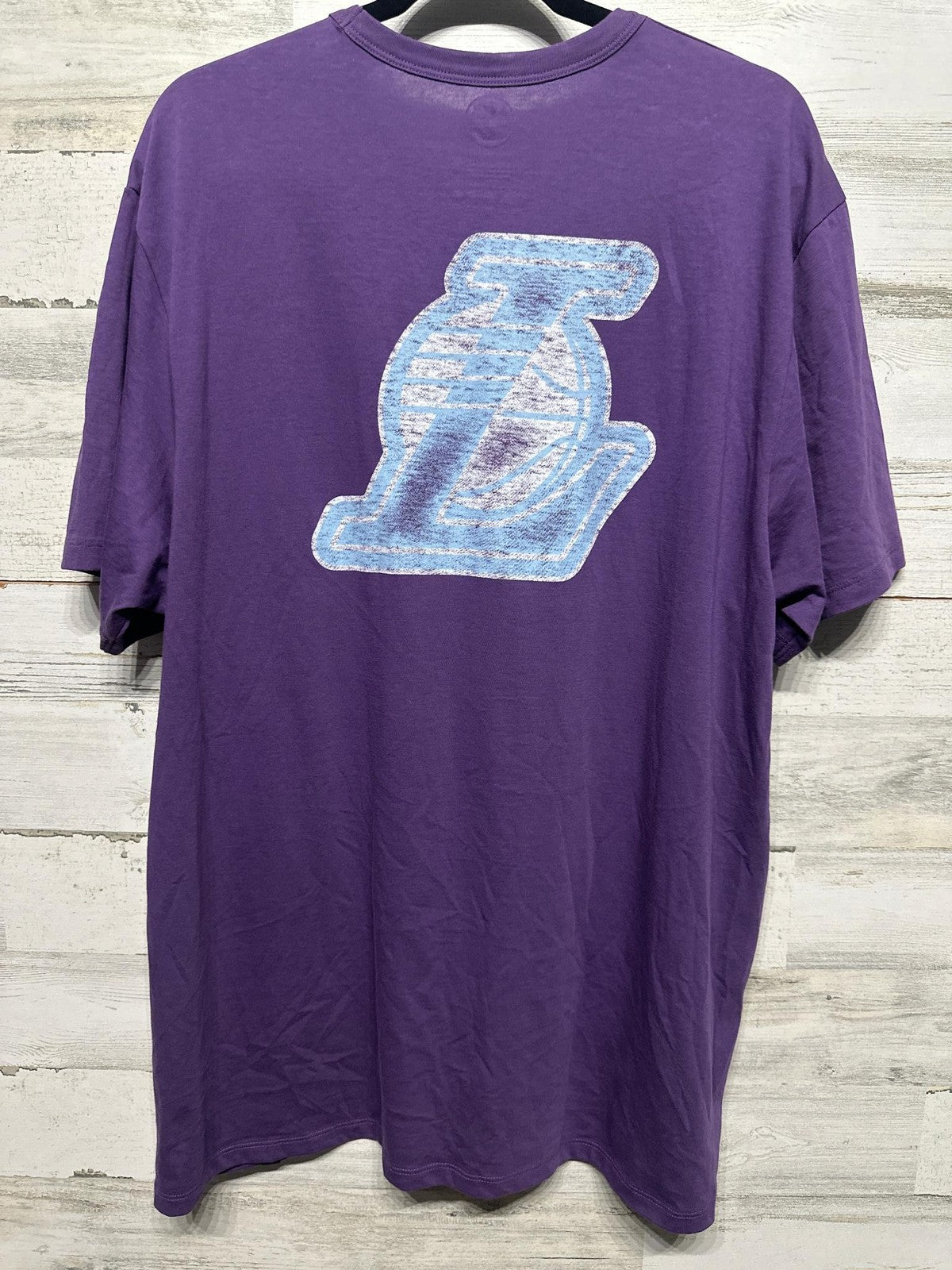 Lakers T-Shirt Mens XXL Purple Distressed Graphic '47 Los Angeles NBA Tee EUC2