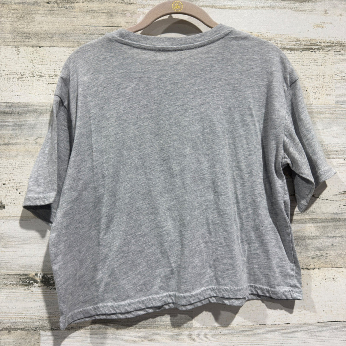 Disney Mickey Mouse T-Shirt Juniors Medium Gray Patch Graphic Disneycore EUC4