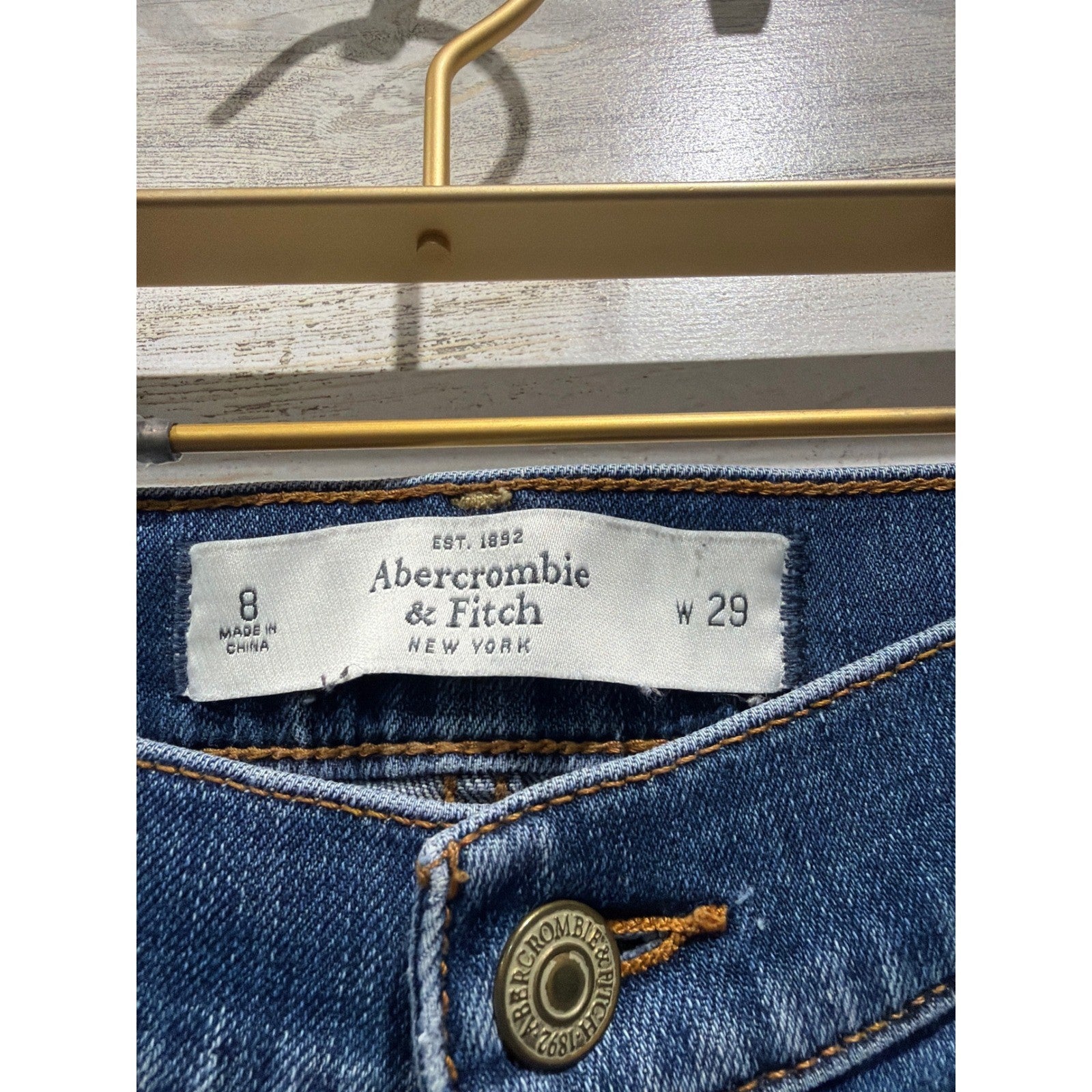 Abercrombie & Fitch Denim Shorts Womens 8 Blue Distressed Raw Hem EUC3