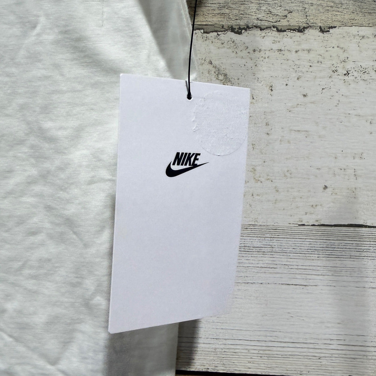 Nike Sportswear Club T-Shirt Men M Sail White 100% Cotton NWT Flawed*1