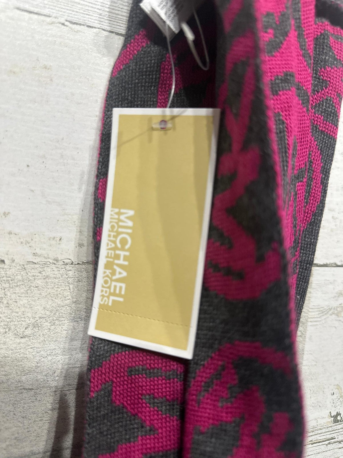 Michael Kors Infinity Scarf Womens OS Pink Grey Logo Knit NWT1