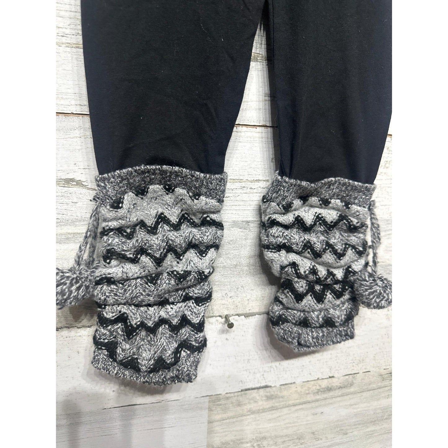 Mimi & Maggie Leggings Girls 4 Grey Chevron Knit Leg Warmer Boho NWT Flaw2