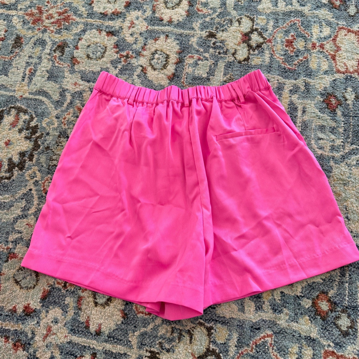 Glam Pleated Shorts Women Large Pink Polyester Spandex Contemporary NWT4