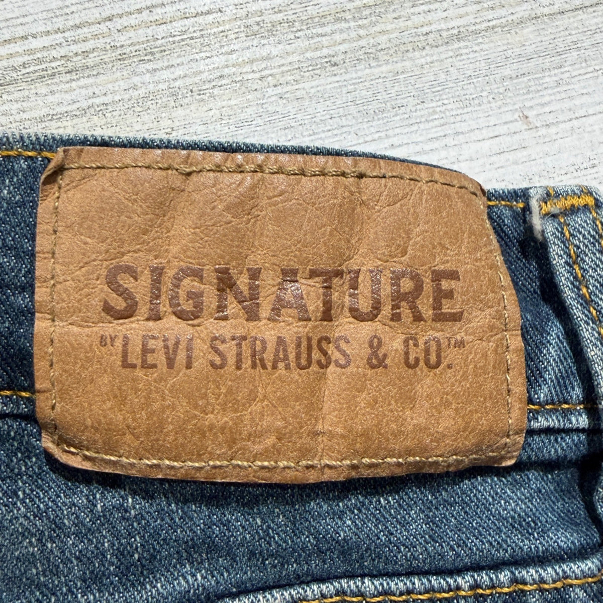 Signature Levi Strauss S51 Straight Jeans Men 32x30 Blue Cotton Blend Casual EUC3