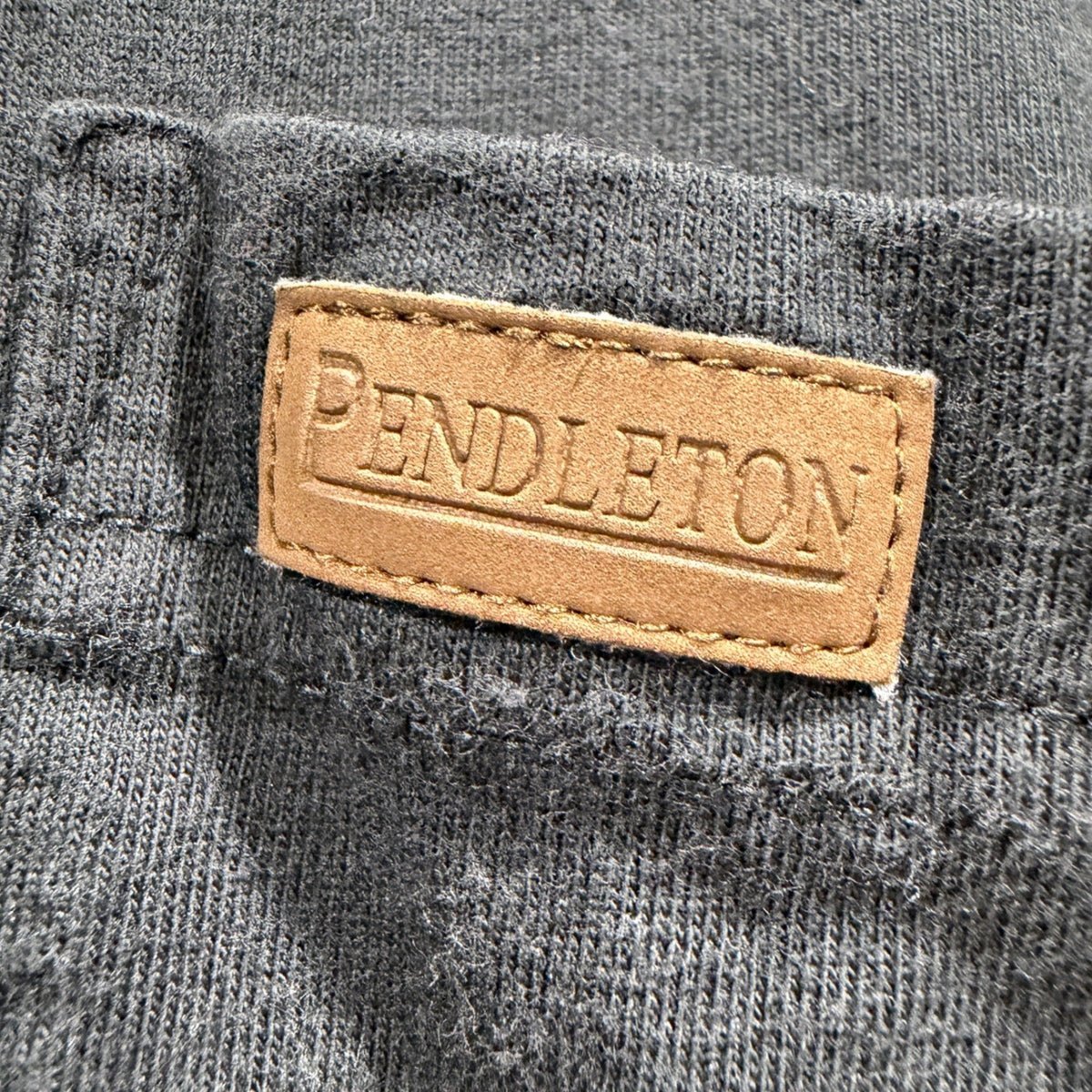 Pendleton Pocket Tee Men XXL Black Long Sleeve Cotton1