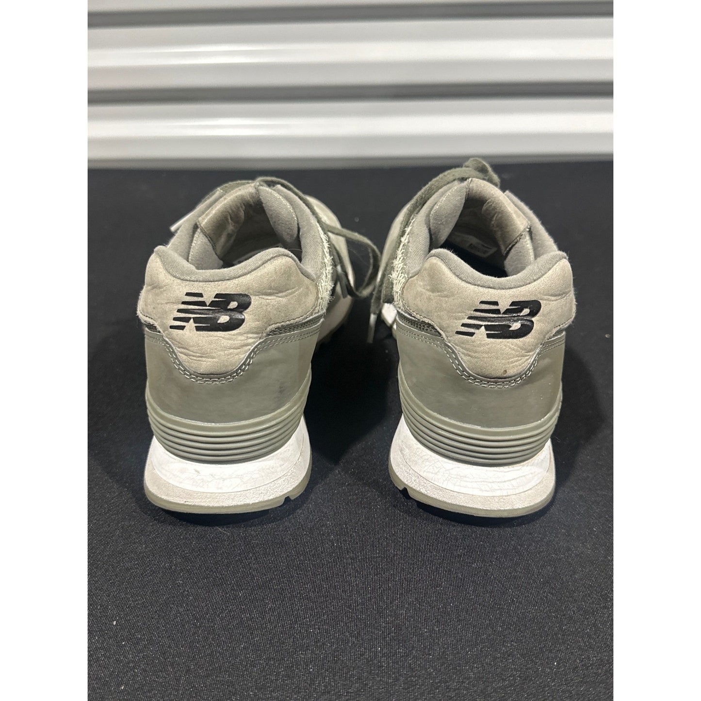 New Balance 574 Sneakers Womens 9 Olive Green Mesh Suede Low Top2