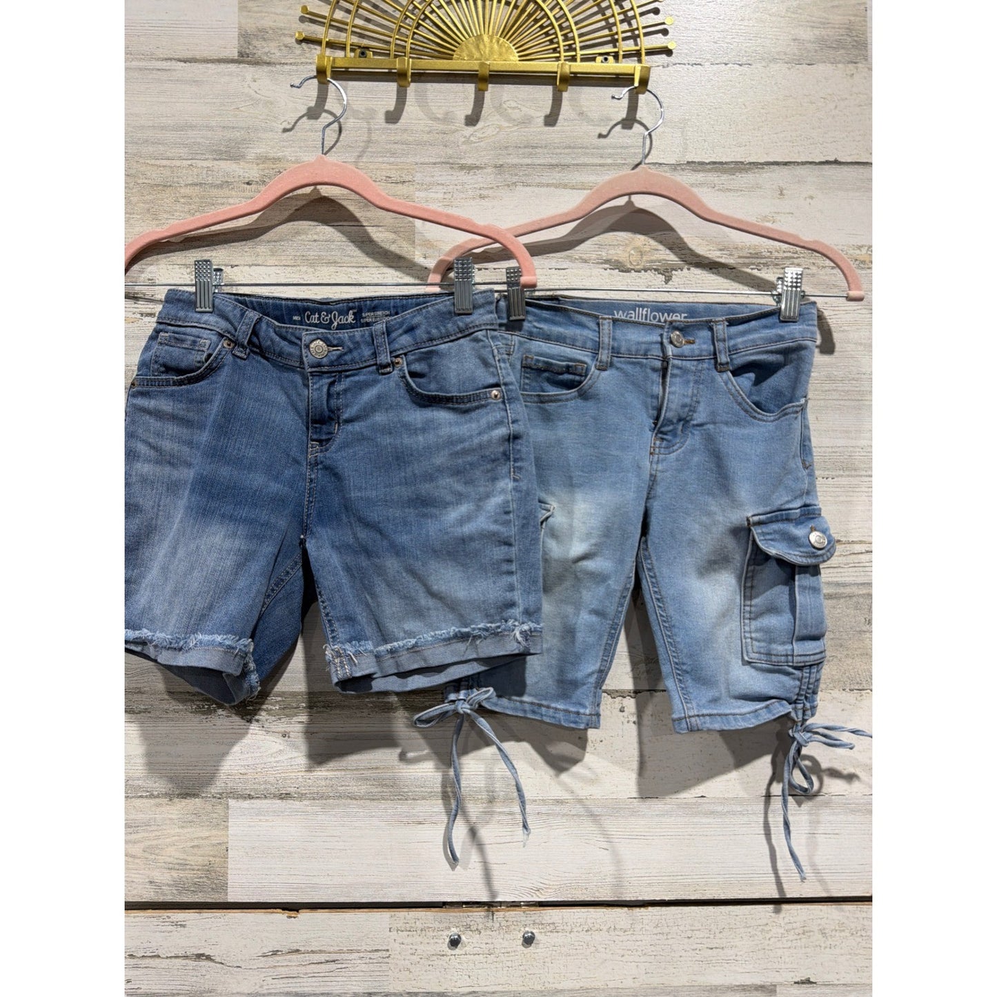 Cat & Jack Wallflower Shorts Girls 10/12 Blue Denim Cargo Stretch Bundle EUC0
