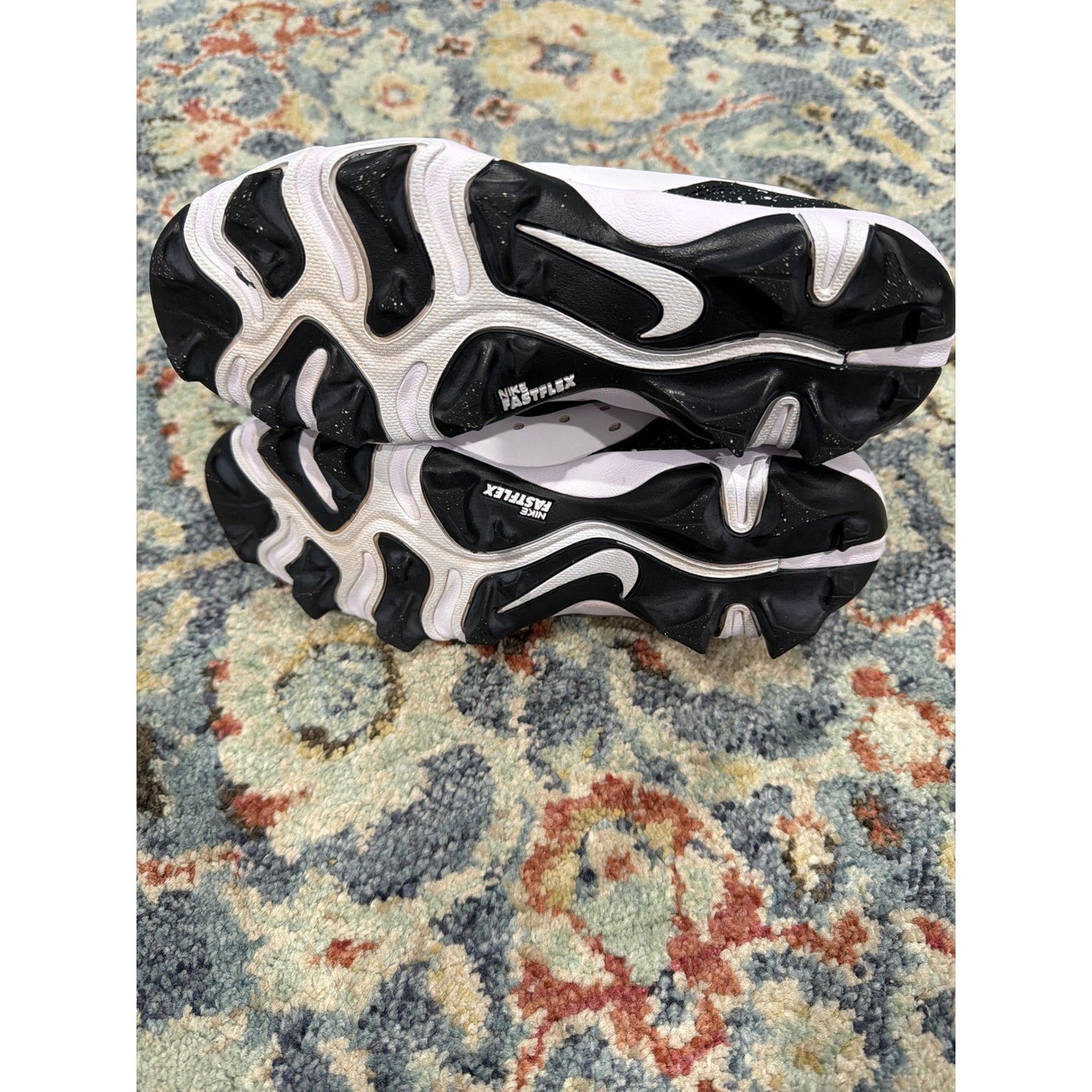 Nike Vapor Ultrafly 4 Keystone GG Youth 4.5Y White Black Fastflex Cleats EUC4