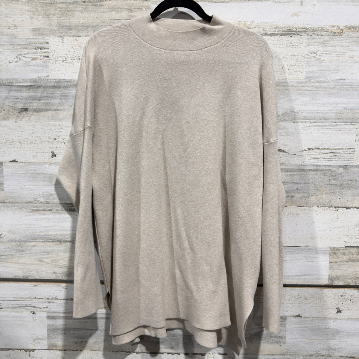 Tea n Rose Sweater Women Medium Beige Mock Neck Drop Shoulder Minimalist EUC0