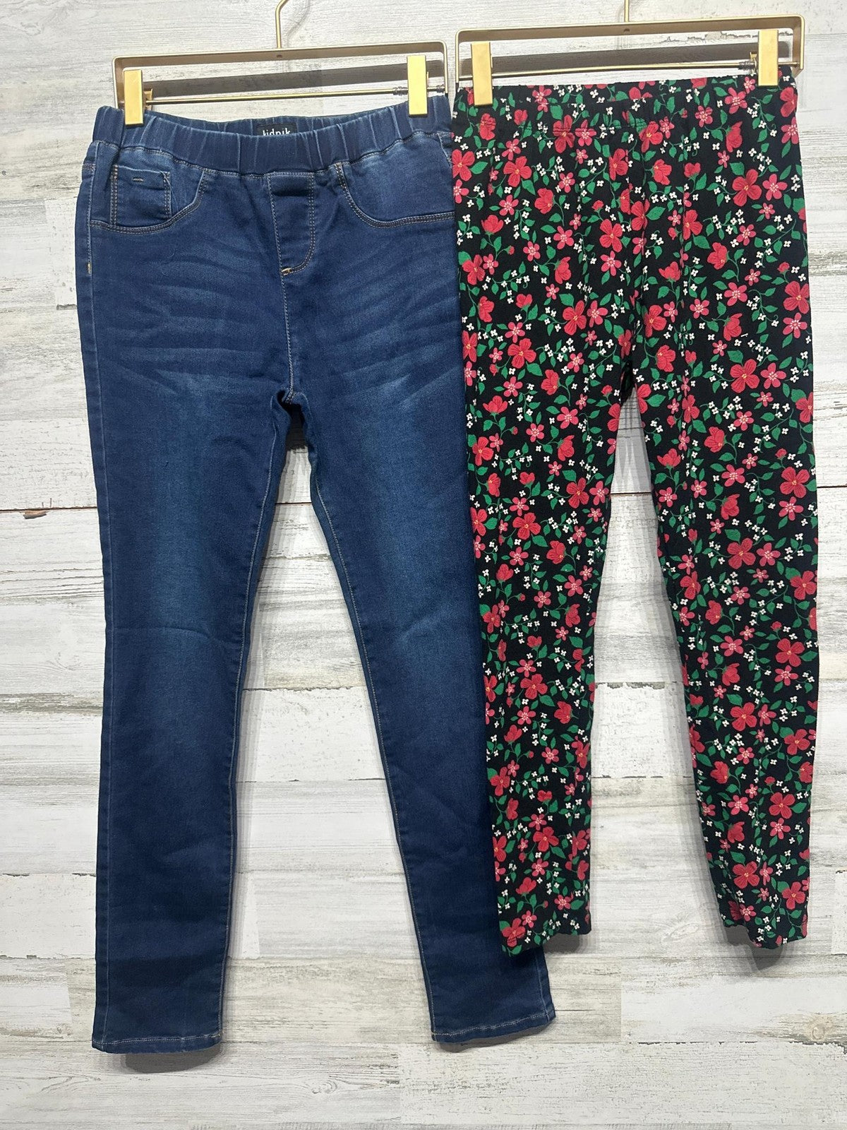Long Sleeve/Pants Clothing Lot - 5 Pieces - Girls Size XL 14/16 - NWT/VGUC3