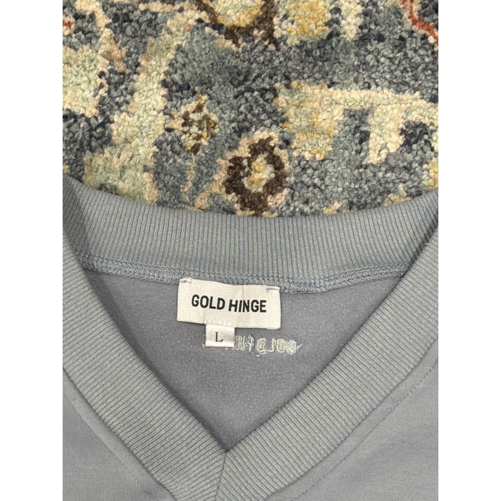 Gold Hinge Cropped Sweatshirt Women Large Blue V-Neck Pullover EUC1