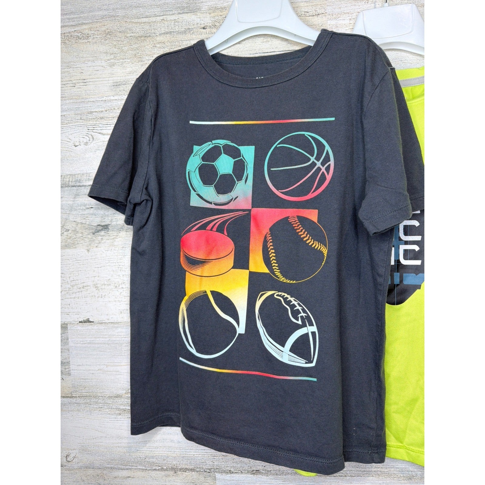 Gap Member's Mark T-Shirt Bundle Boys 7/8 M Gray Lime Sports Legend EUC1