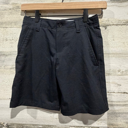 Under Armour Golf Shorts Boys Small Black Performance Athleisure EUC1