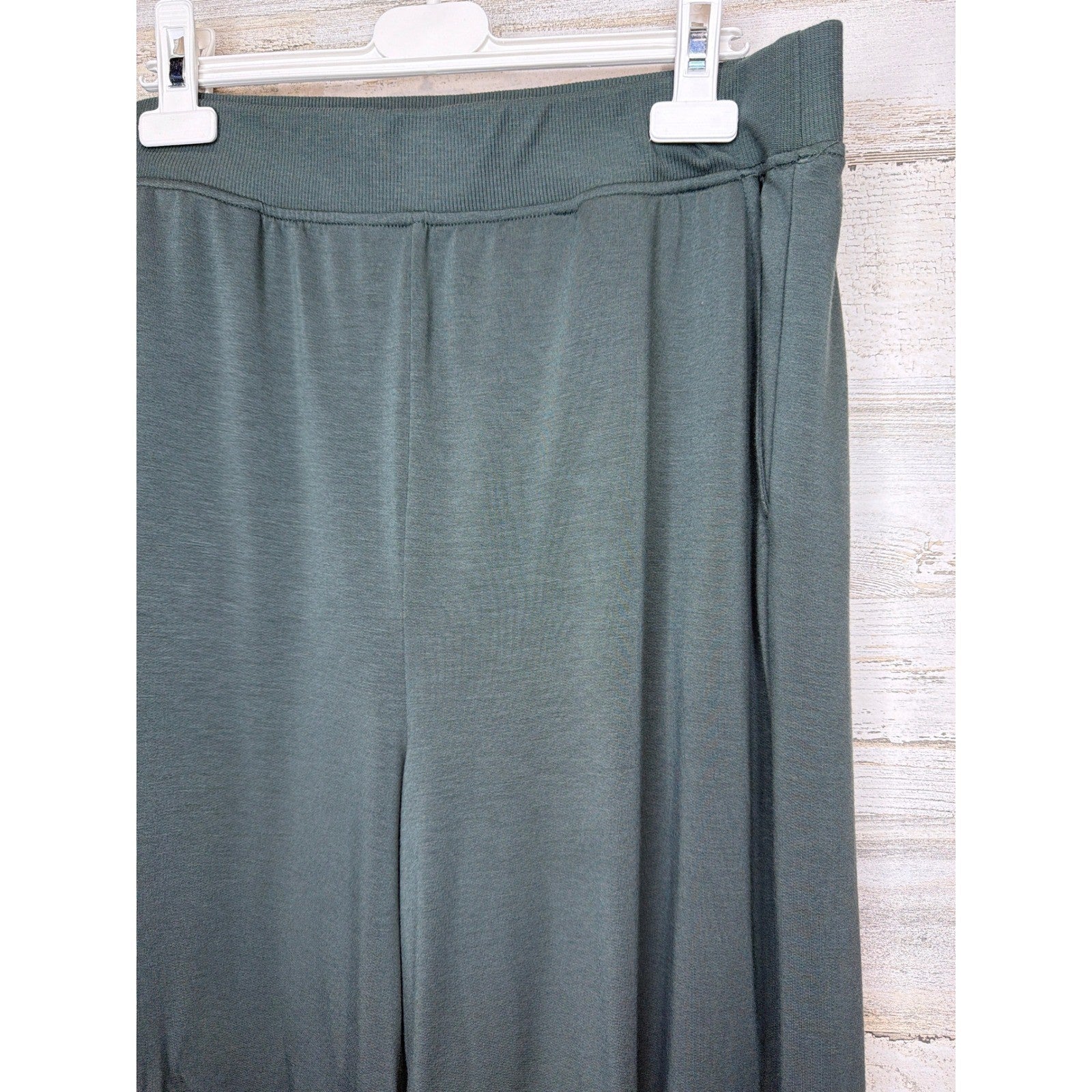 Lou & Grey Wide Leg Pants Women Large Green Signature Soft Loungewear EUC1