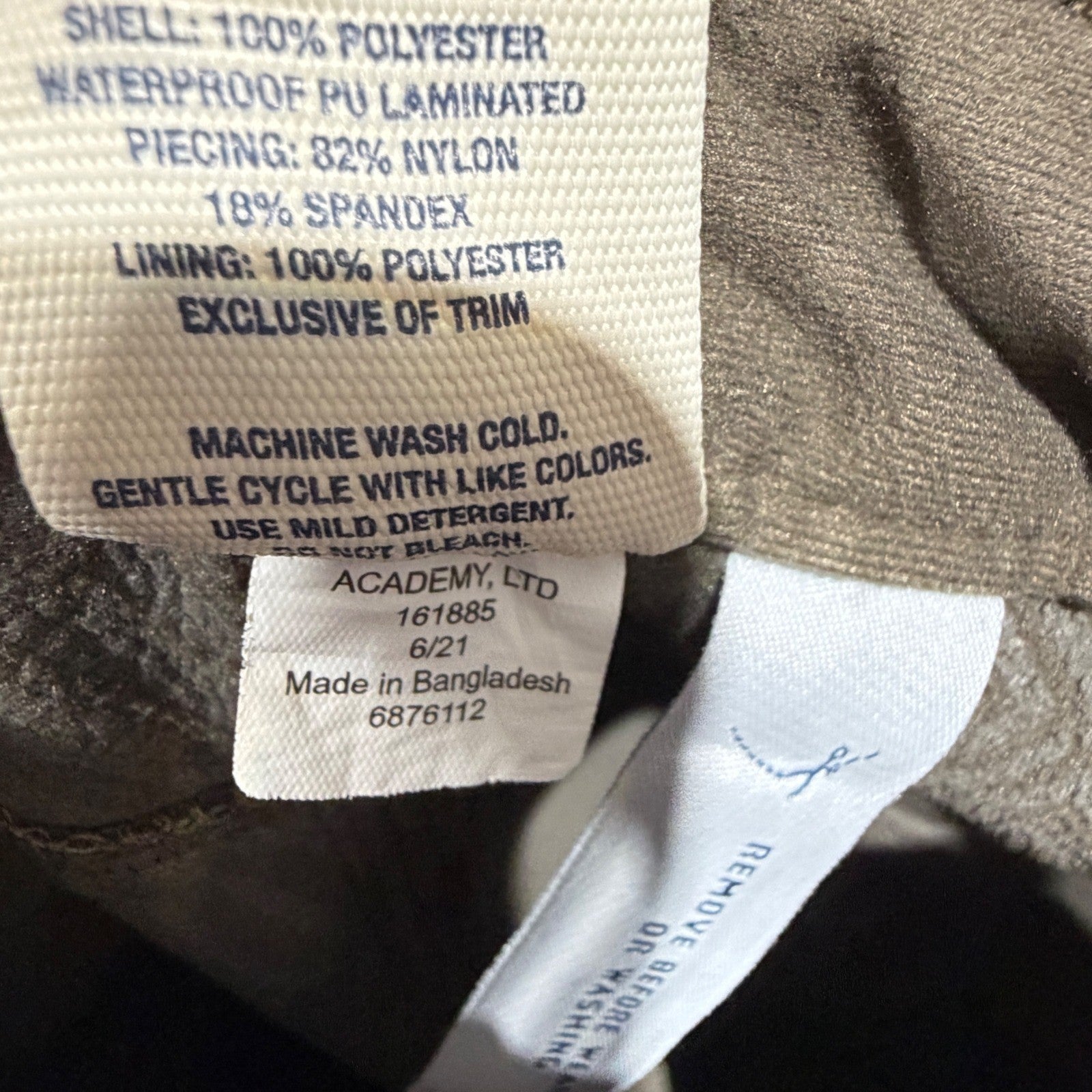 Magellan Waterproof Pants Boys XS Camo Realtree Edge Cargo Hunting Outdoors EUC8
