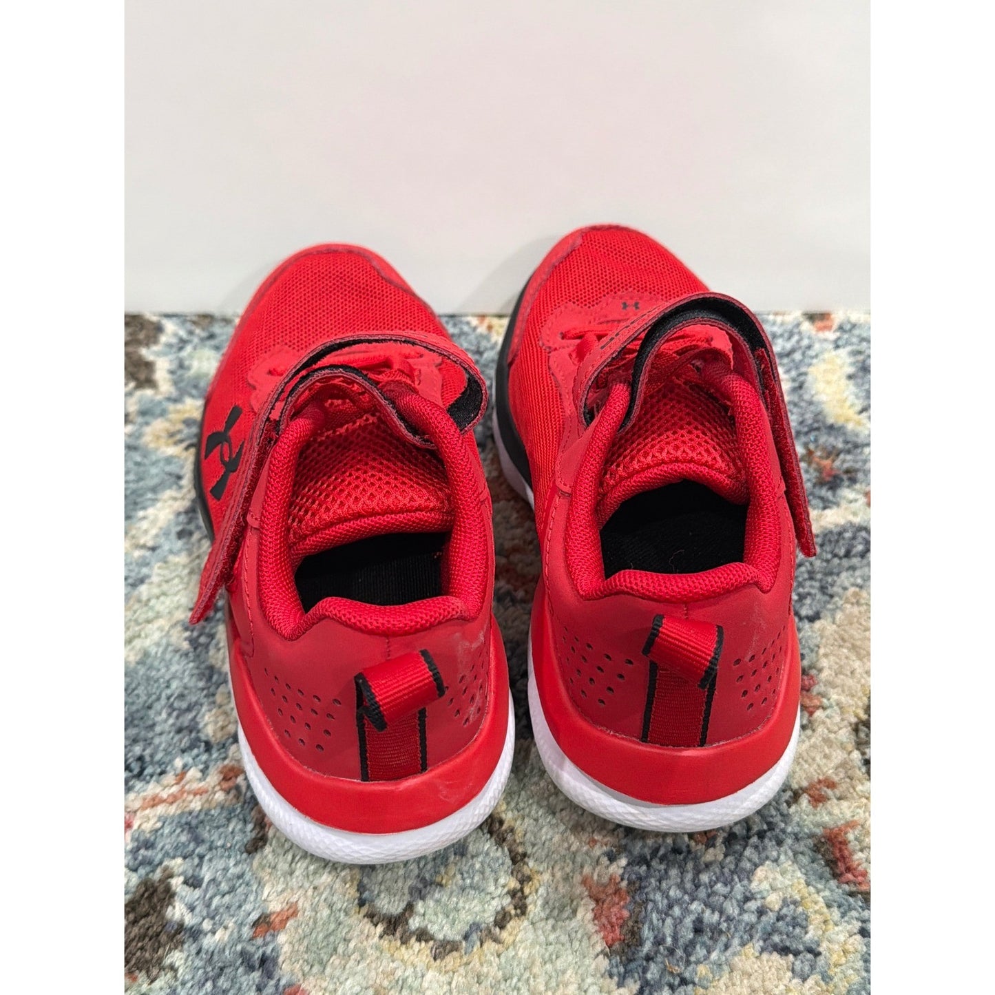 Under Armour Shoes Boys 13K Red Black Athletic Running EUC3