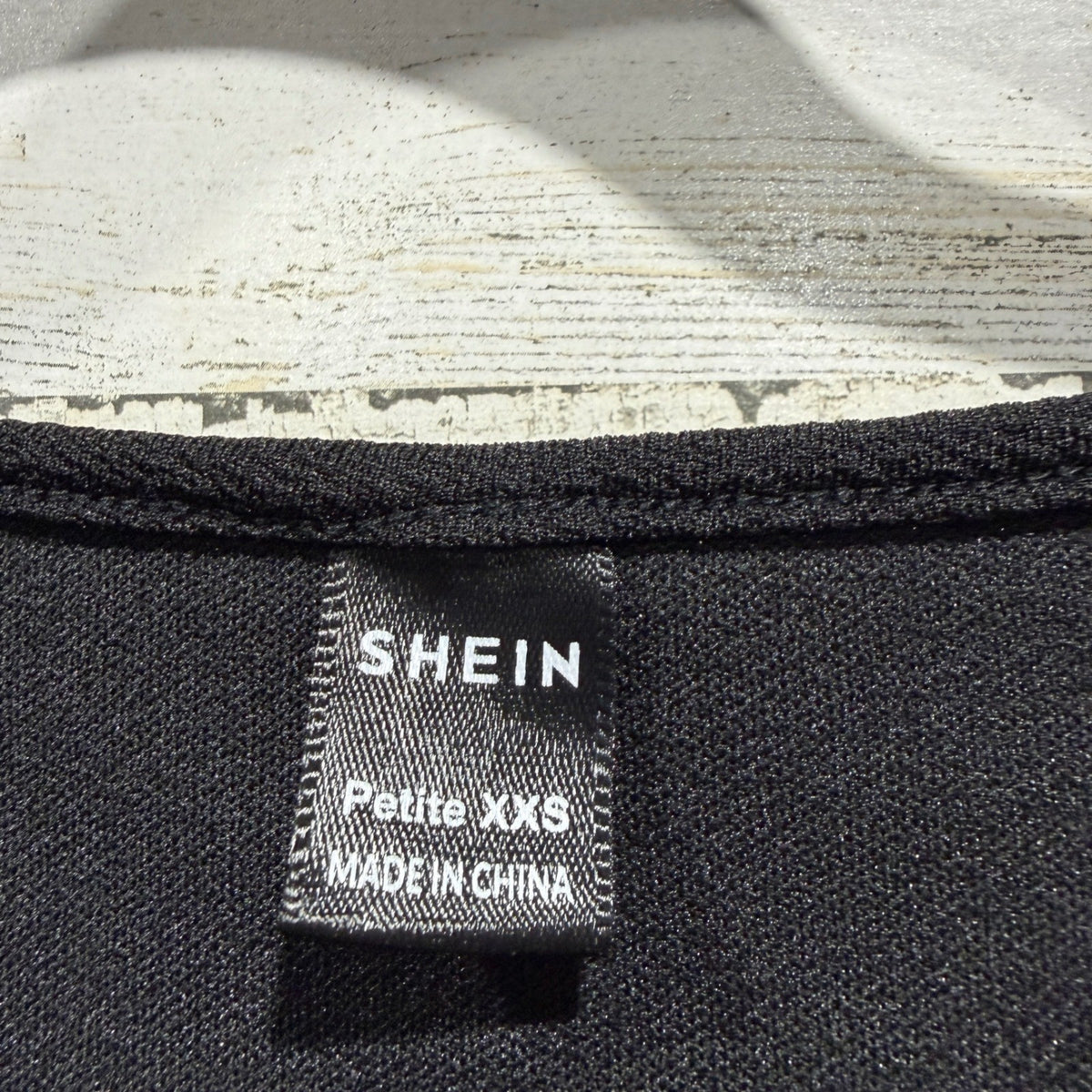 Lantern Sleeve Crop Top Women Petite XXS Black Solid Textured Romantic EUC1
