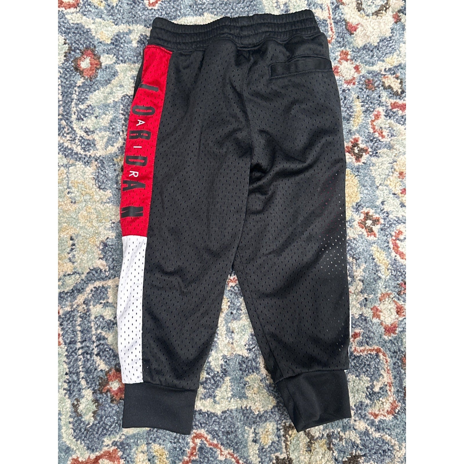 Jordan Mesh Joggers Boys 2T Black Red White Jumpman Colorblock4