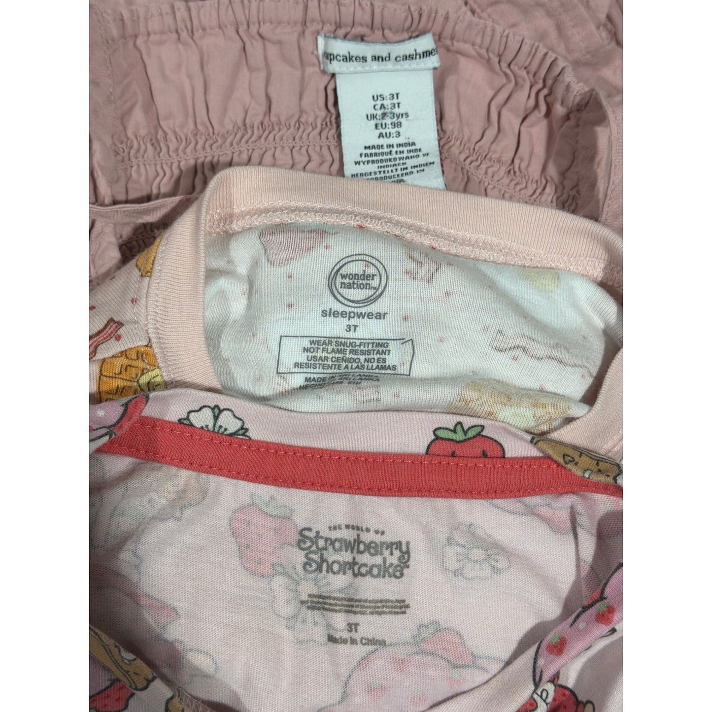Strawberry Shortcake Cupcakes and Cashmere Girls 3T Pink Dress Pajama Lot EUC5