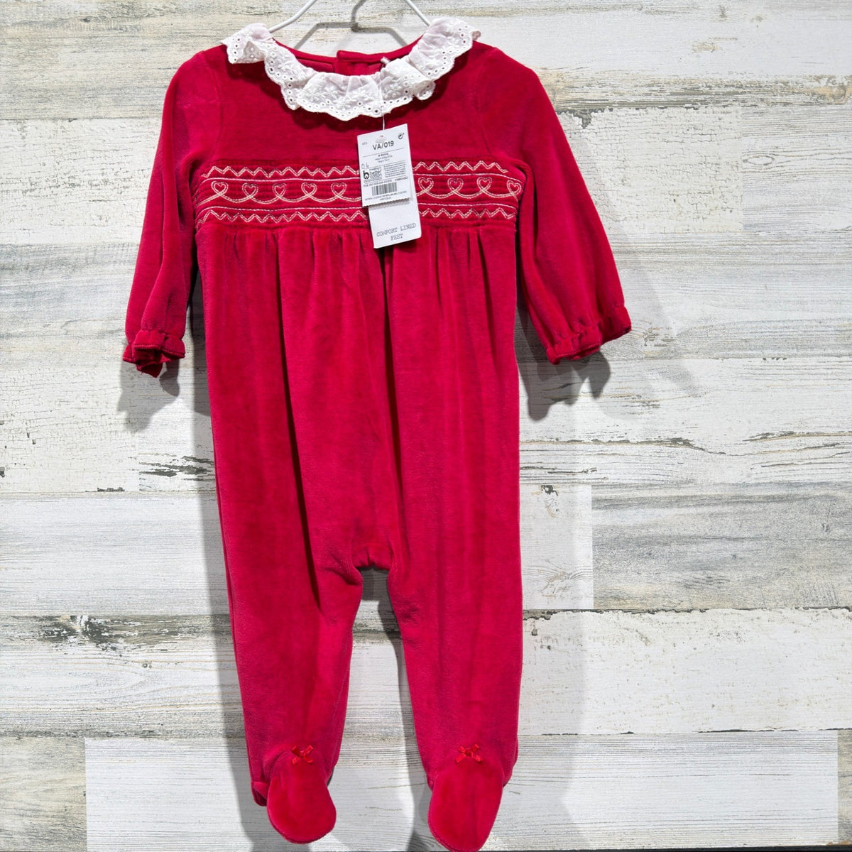 Next Footed Sleepsuit Baby Girls 6-9M Red Smocked Heart Velour Holiday NWT0