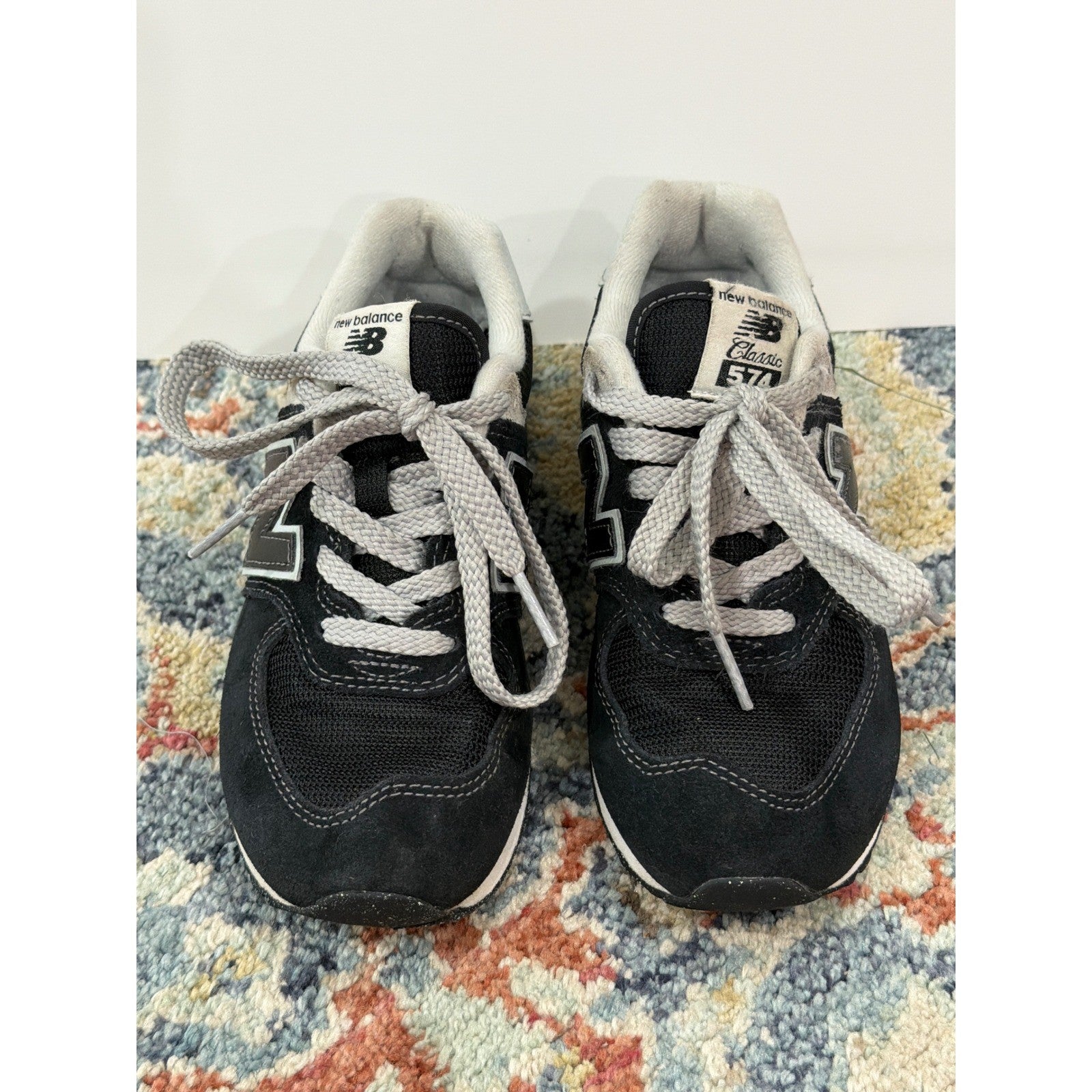 New Balance 574 Shoes Boys 13 Black Grey Suede Mesh Retro Classic EUC1