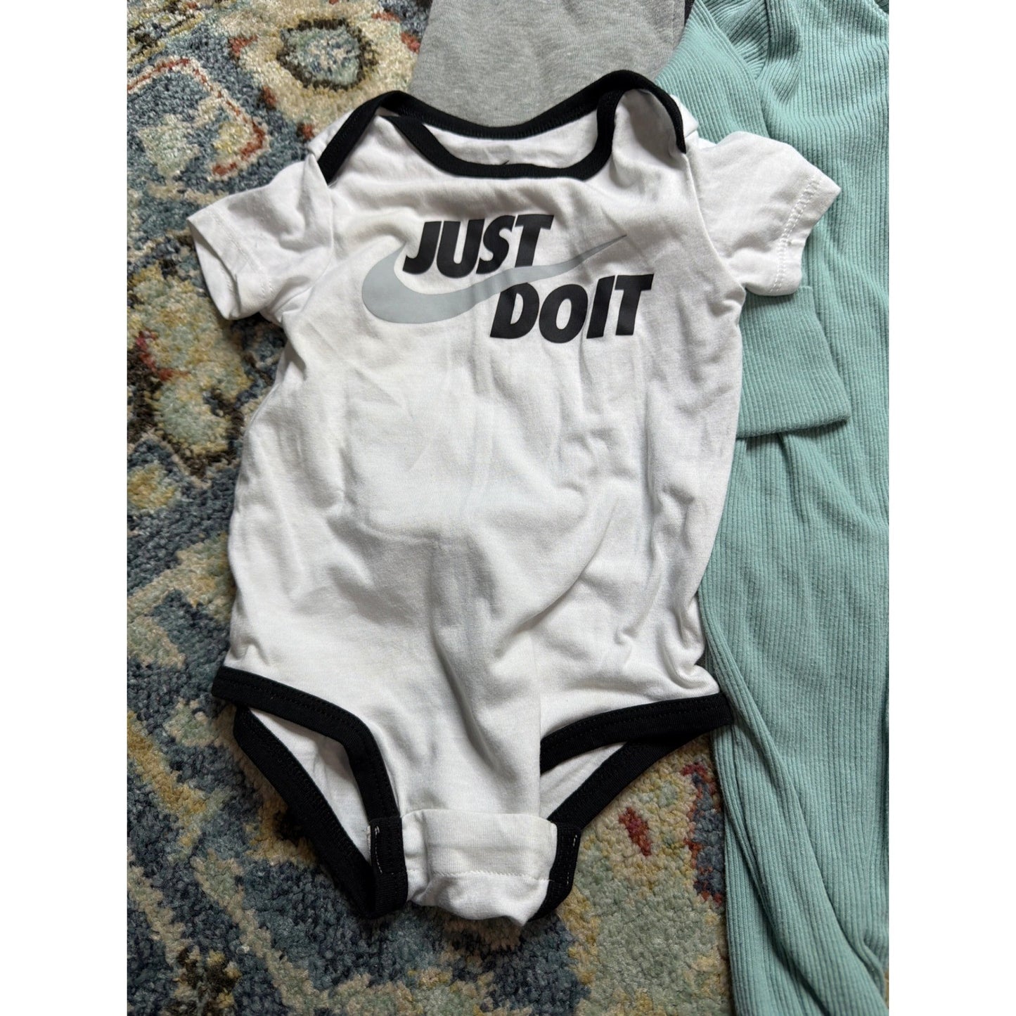 Nike Romper Bodysuit Bundle Boys 6M 9M Gray White Teal Sporty Athleisure GUC2