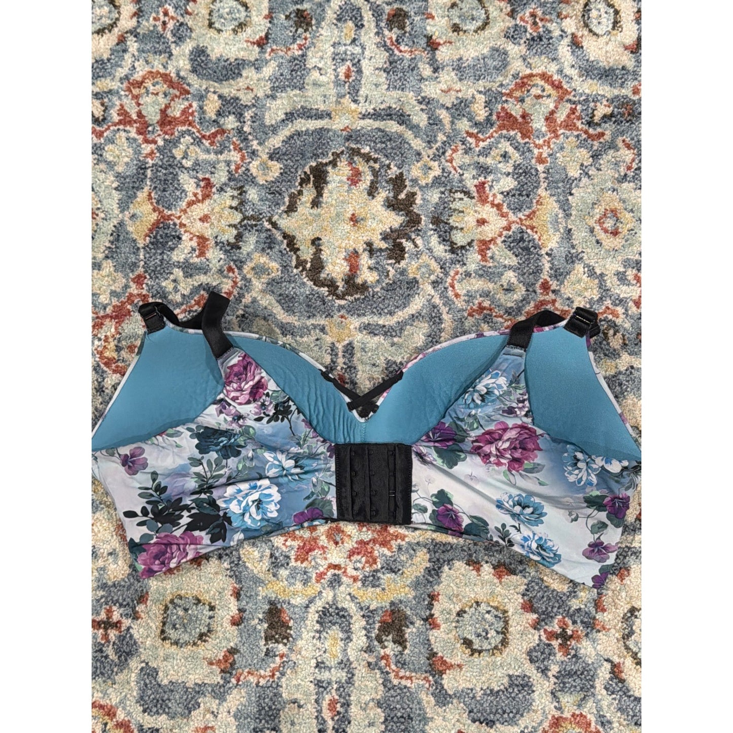 Torrid Floral Smoothing Bra Women 42DD Purple Blue Underwire Romantic2