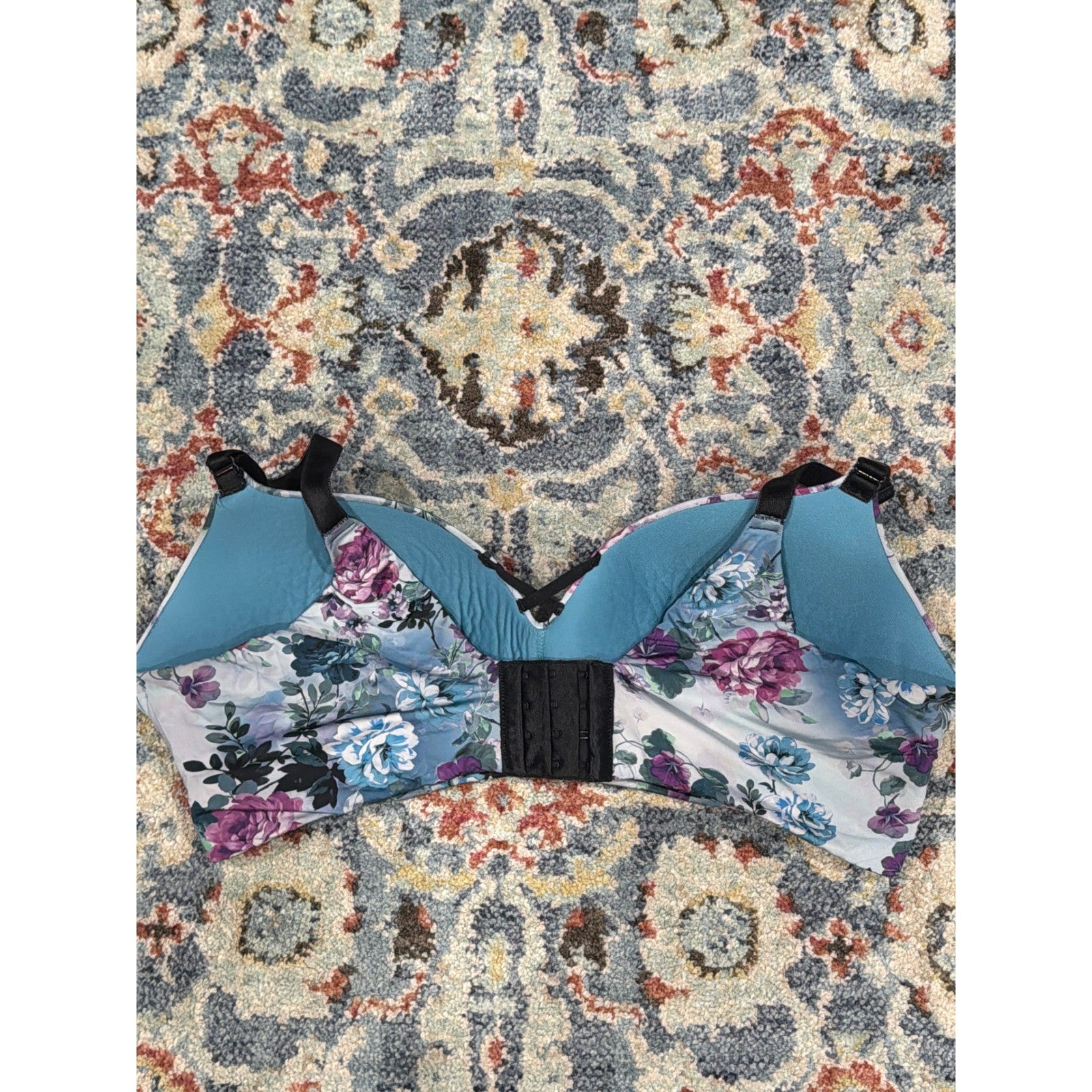Torrid Floral Smoothing Bra Women 42DD Purple Blue Underwire Romantic2