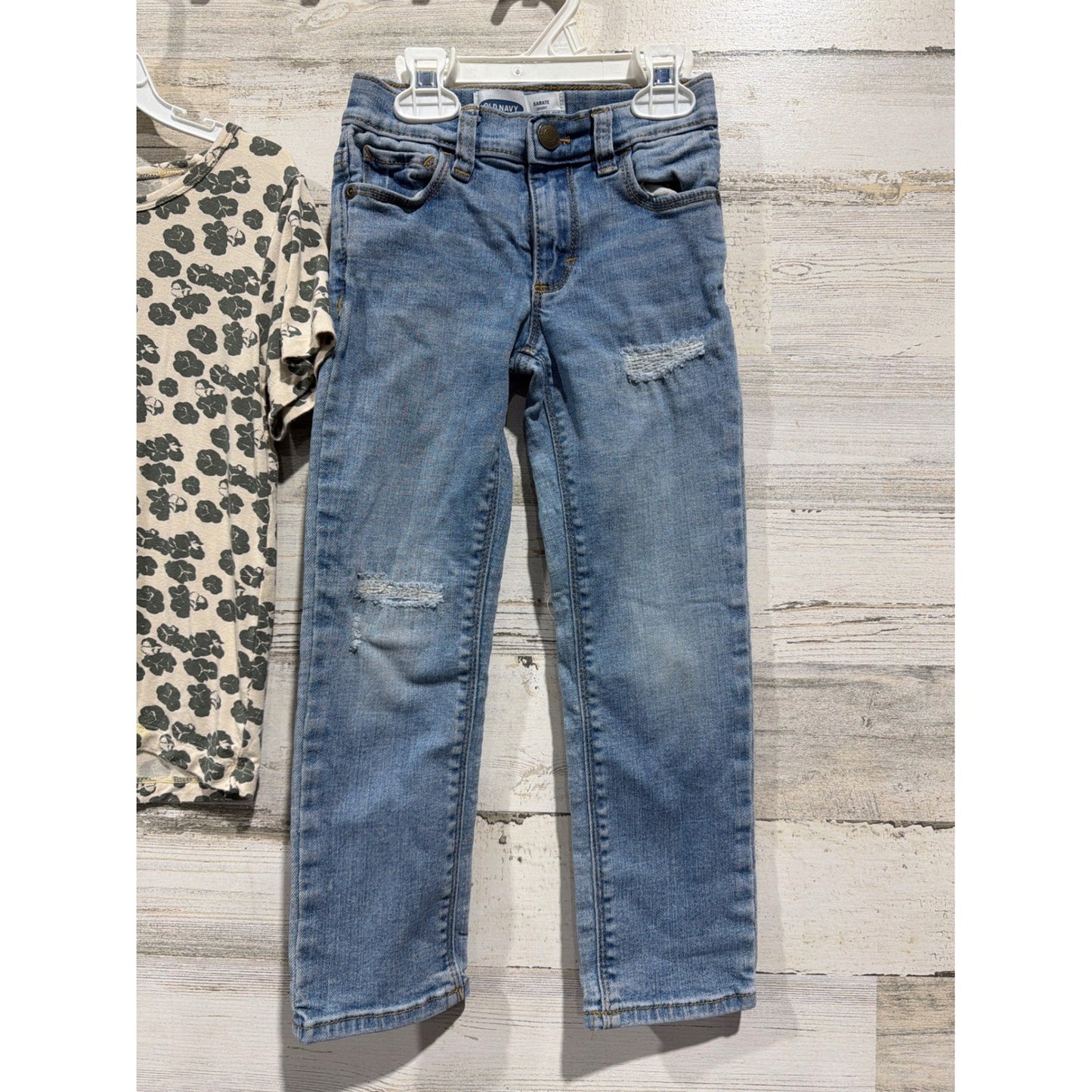 Kate Quinn Old Navy Outfit 5T Blue Tan Bamboo Distressed Skinny EUC2