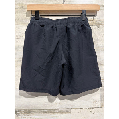 Under Armour Athletic Shorts Boys Youth Small Black Pockets Sportswear EUC2