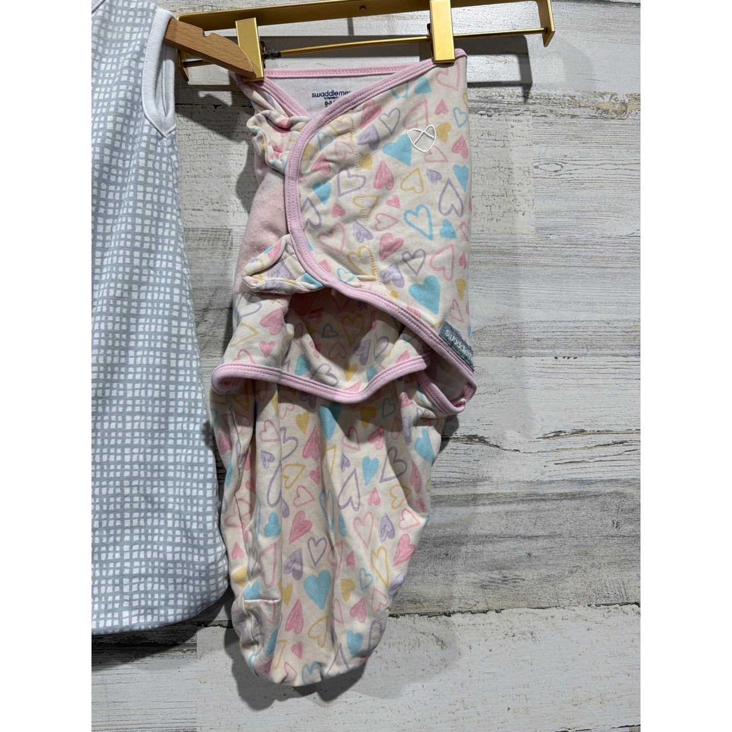 SwaddleMe Sleep Sack Swaddle Bundle Baby Girl 0-3M Pink Grey Hearts Grid2