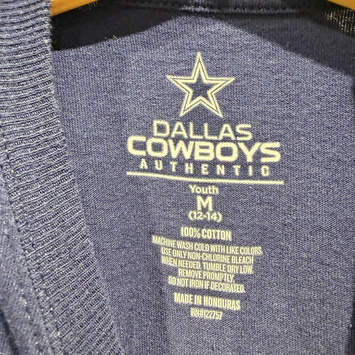 Dallas Cowboys Graphic Tee Youth M Navy Blue Long Sleeve NFL Football EUC3